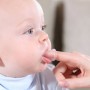Brosse à dents de doigt pour bébé