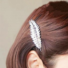 Barrette Plume